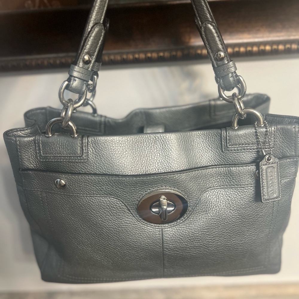 Coach Shoulder bag